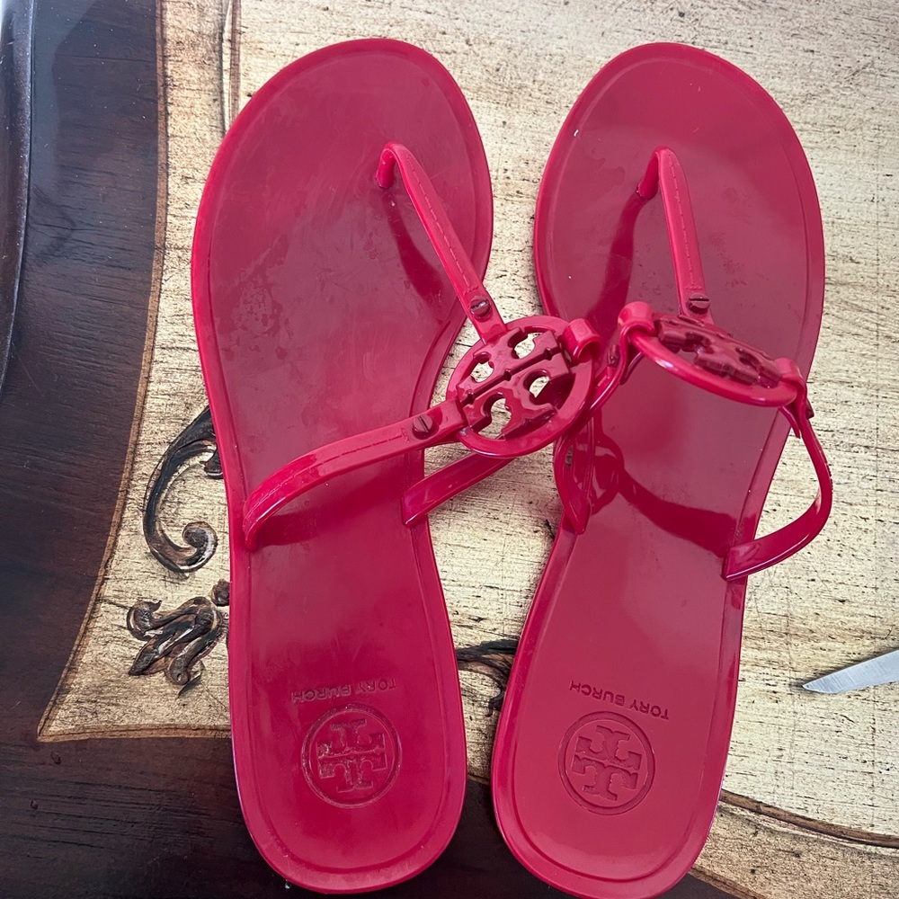 tory burch sandals